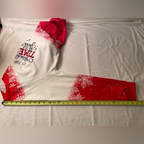 Christmas Pullover Top Size L - Picture 13 of 13